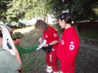 Attività Primo Soccorso con i lupetti degli scout CNGEI di Arenzano